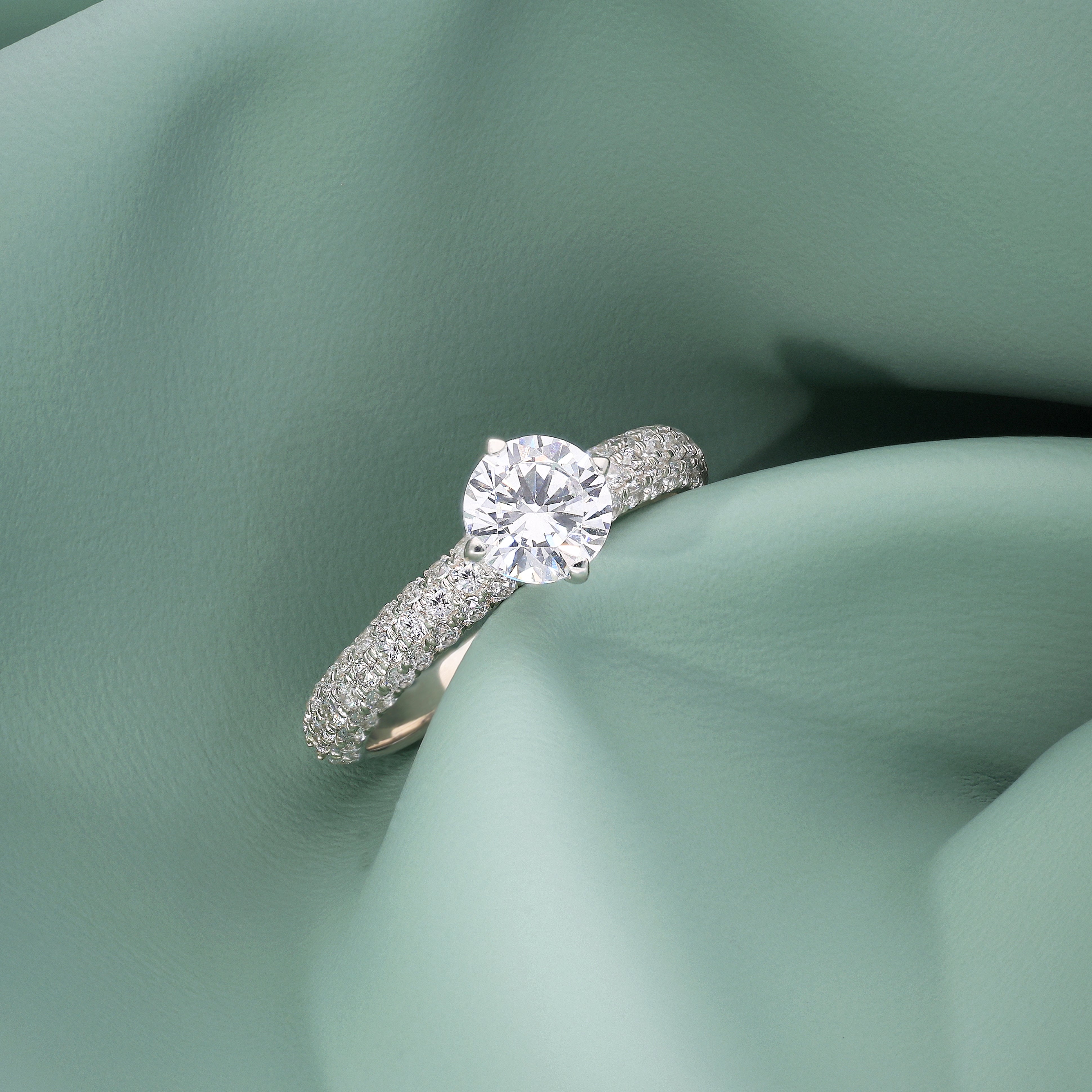 Dusk Radiance Ring
