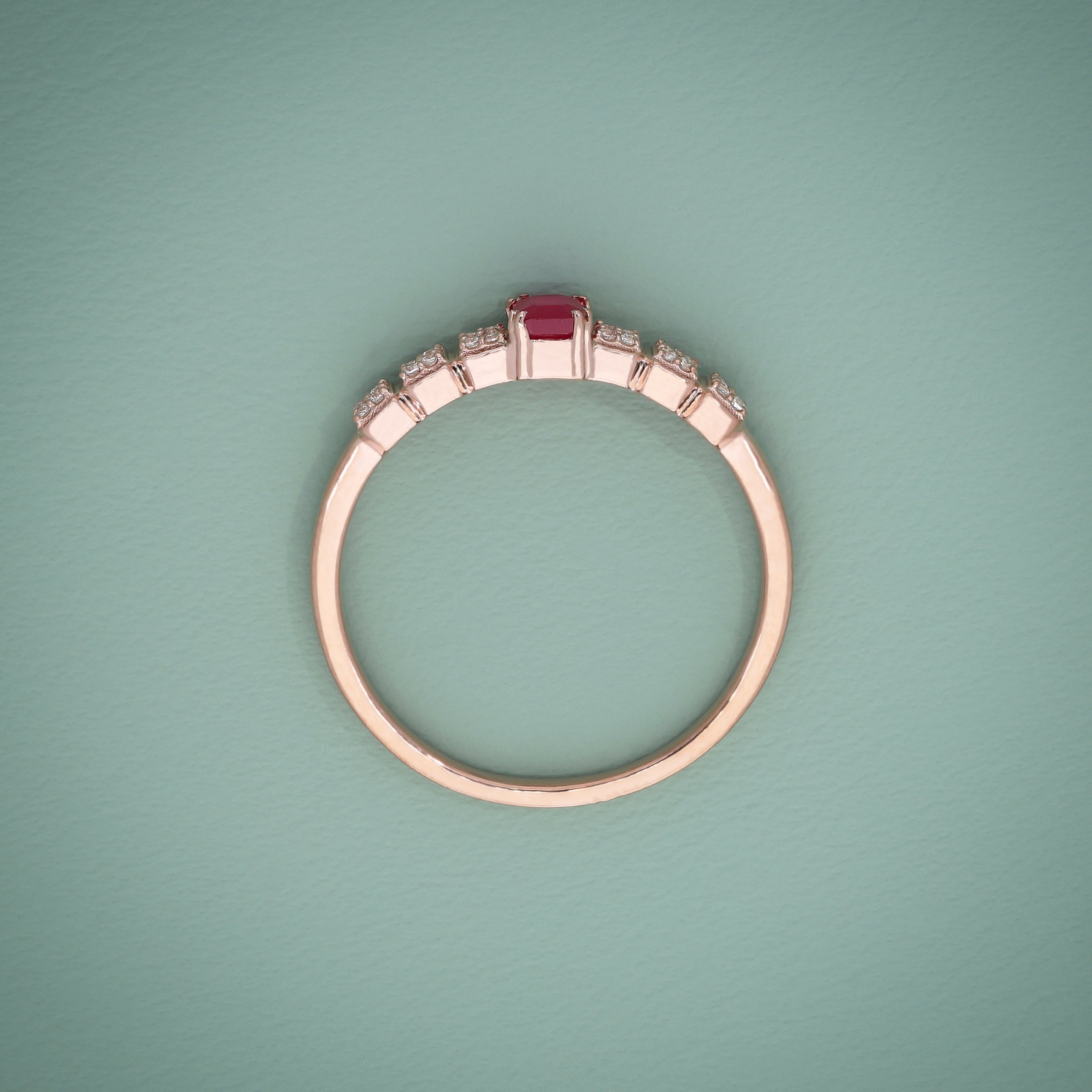 Emerald Echo Ring
