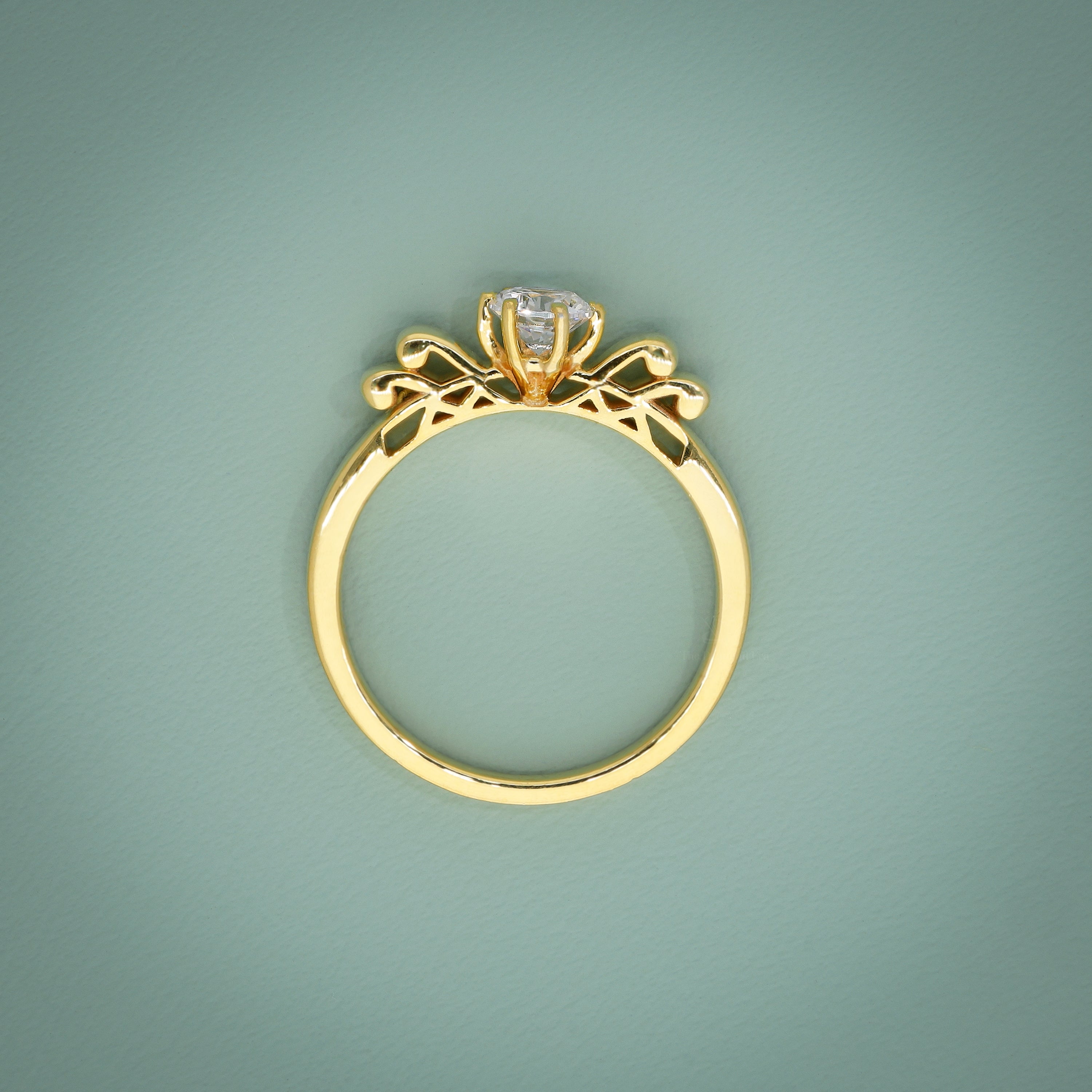 One Aura Ring