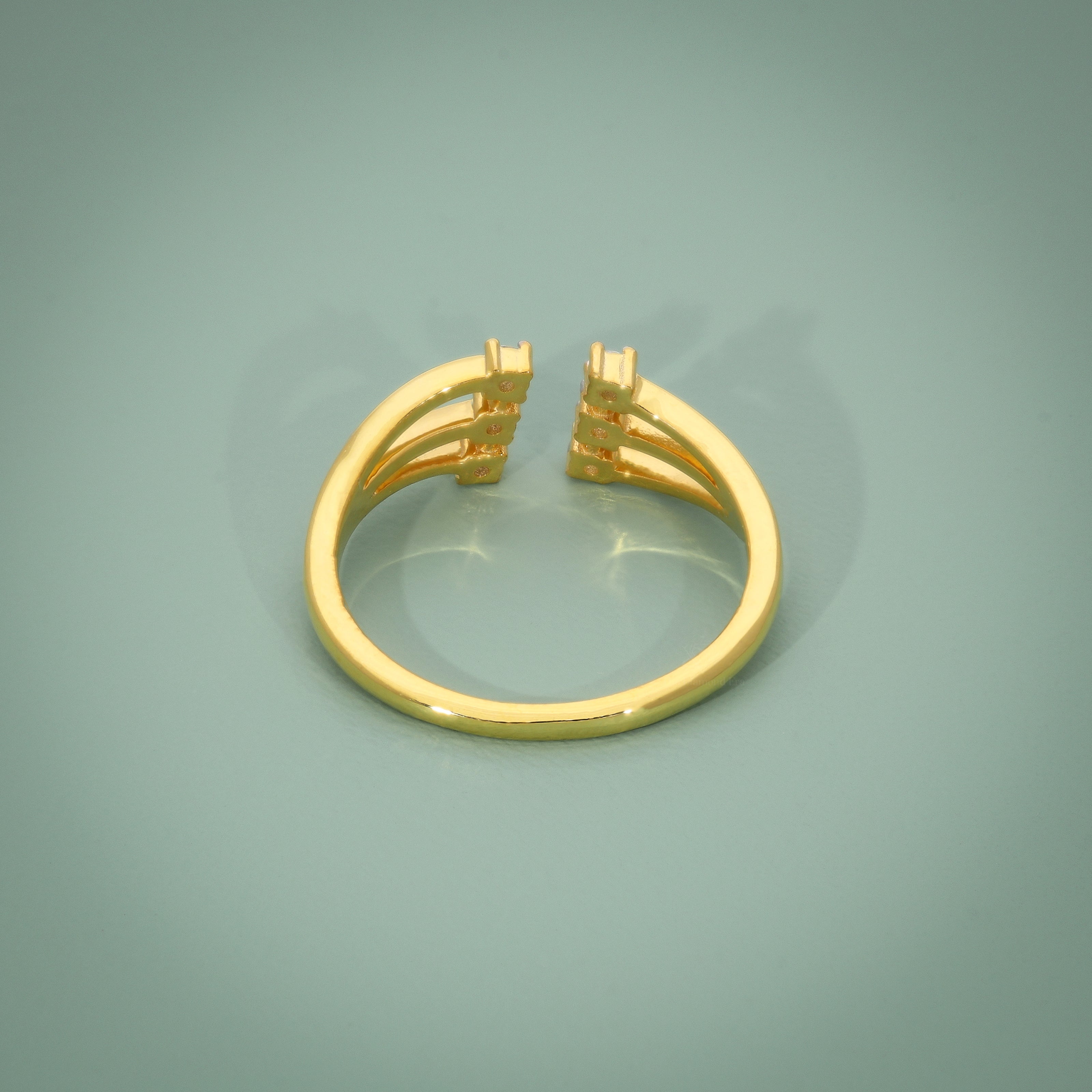 Soft Gleam Ring